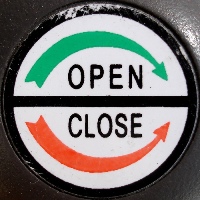 open close button